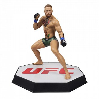 UFC Posed PVC Statue Conor McGregor 18 cm - MangaShop.ro