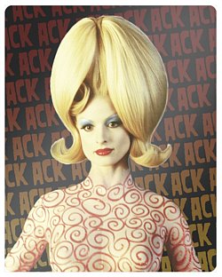 Mars Attacks! 1996 Blu-ray / 4K Ultra HD + Blu-ray (30th Anniversary Steelbook) - MangaShop.ro