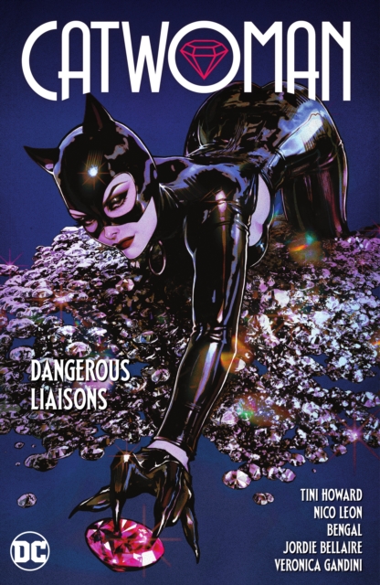 Catwoman Vol. 1: Dangerous Liaisons - MangaShop.ro