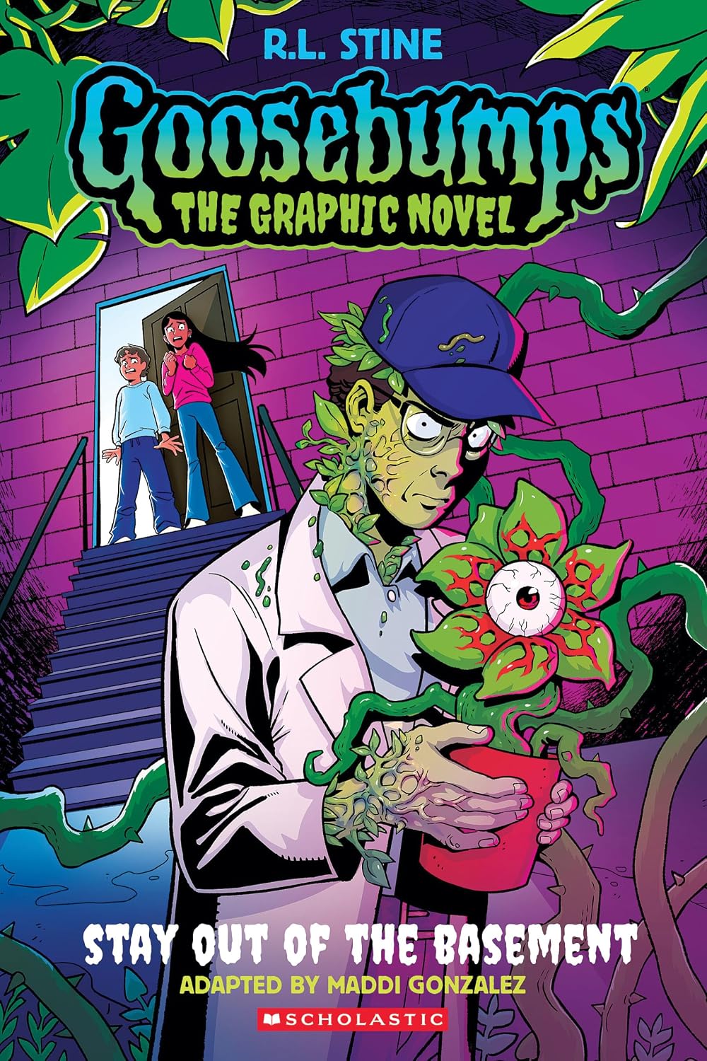 Stay Out of the Basement (Goosebumps Graphic Novel #3) - MangaShop.ro