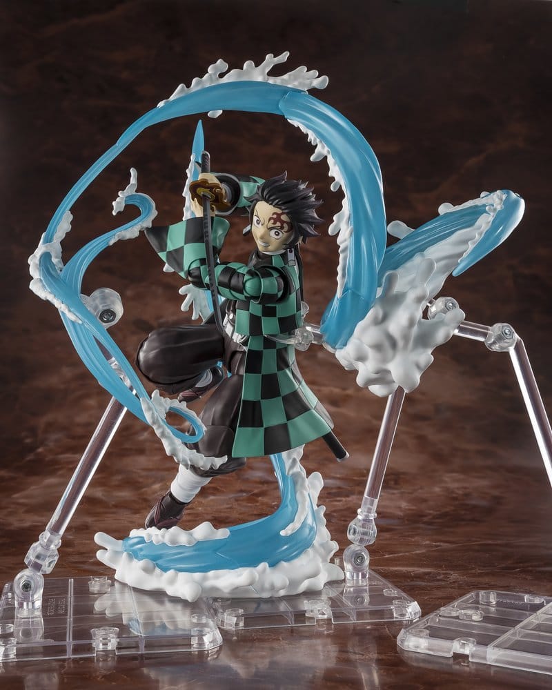 Demon Slayer: Kimetsu no Yaiba S.H. Figuarts Accessory Set Tanjiro Kamado & Giyu Tomioka Water Breathing Option Parts Set - MangaShop.ro