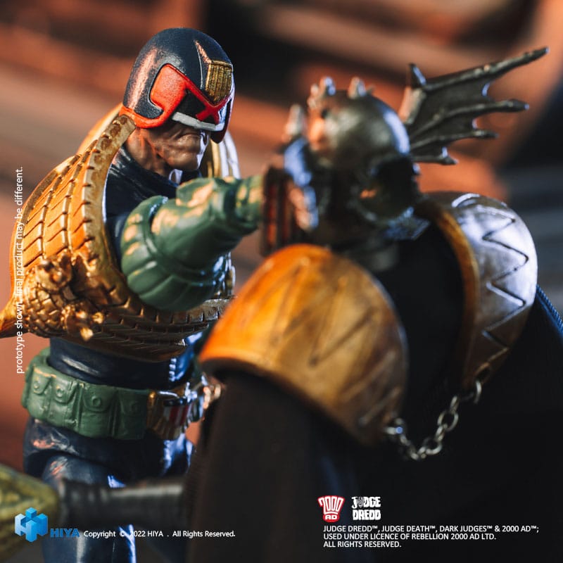 2000 AD Exquisite Mini Action Figure 1/18 Judge Dredd Gaze Into The Fist of Dredd 10 cm - MangaShop.ro