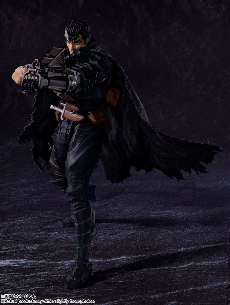 Berserk S.H. Figuarts Action Figure Guts (Berserker Armor) 16 cm - MangaShop.ro