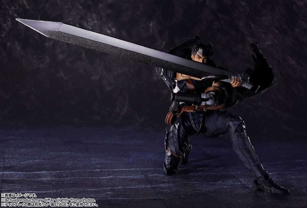 Berserk S.H. Figuarts Action Figure Guts (Berserker Armor) 16 cm - MangaShop.ro