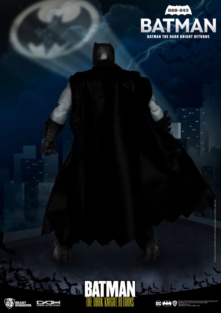 Batman The Dark Knight Return Dynamic 8ction Heroes Action Figure 1/9 Batman 21 cm - MangaShop.ro