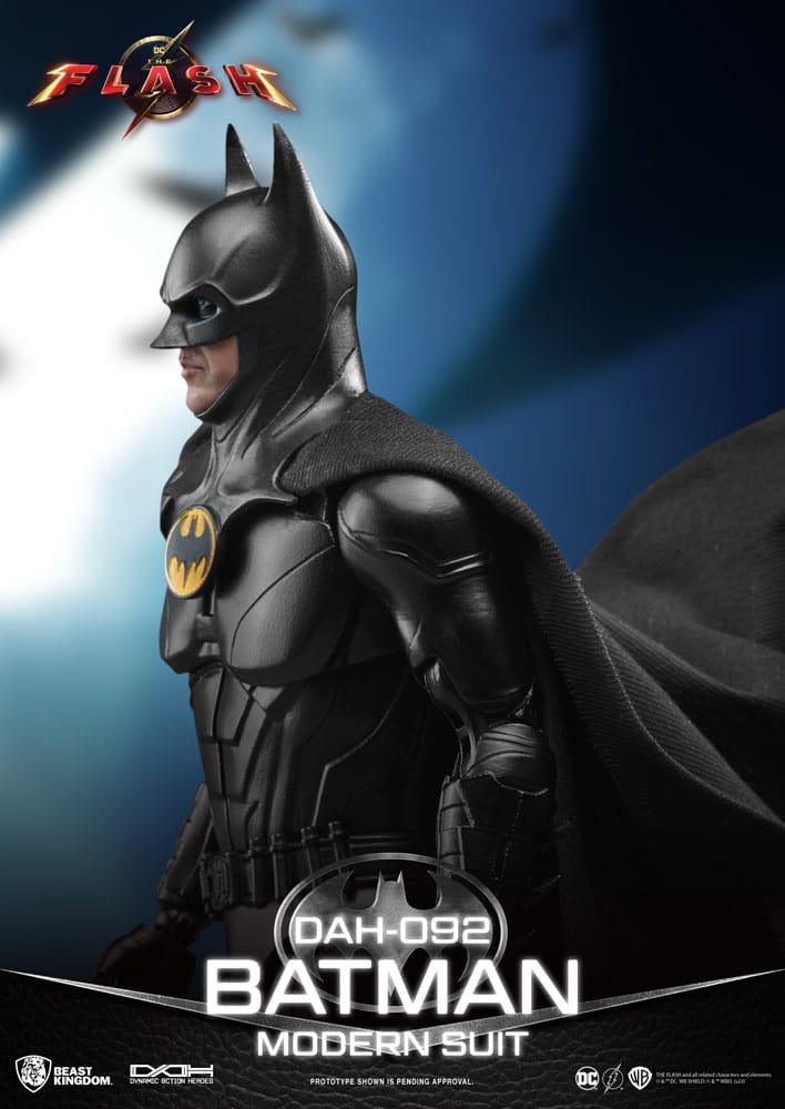 The Flash Dynamic 8ction Heroes Action Figure 1/9 Batman Modern Suit 24 cm - MangaShop.ro