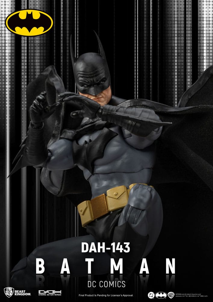 DC Comics Action Figure Batman 21 cm - MangaShop.ro