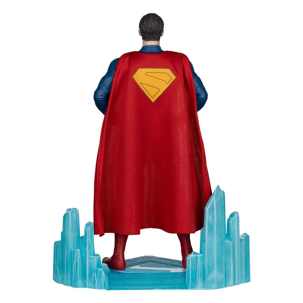 Superman (2025) DC Multiverse Mega Action Figure Superman 28 cm - MangaShop.ro