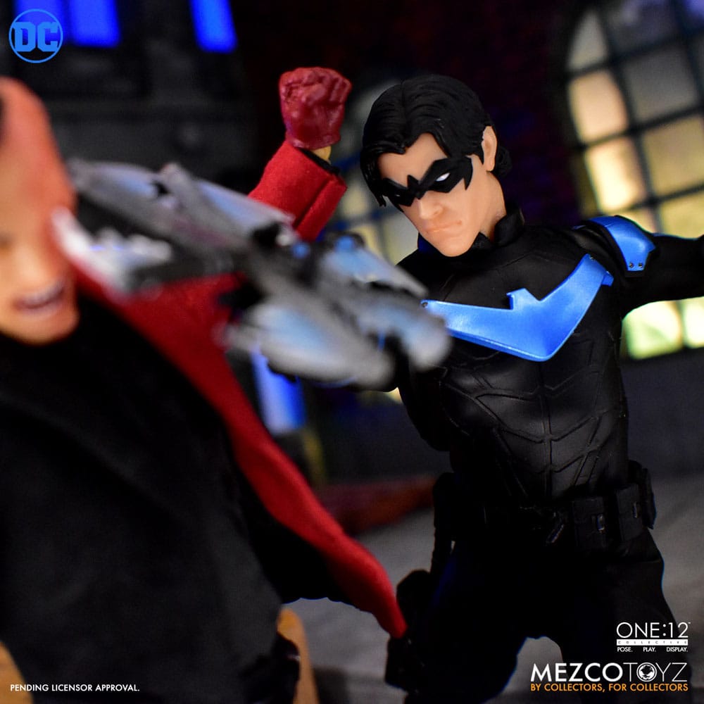 DC Comics Action Figure 1/12 Nightwing 17 cm - MangaShop.ro