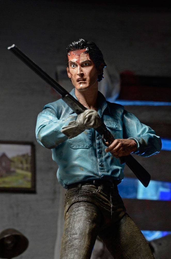 Evil Dead 2 Action Figure Ultimate Ash 18 cm - MangaShop.ro