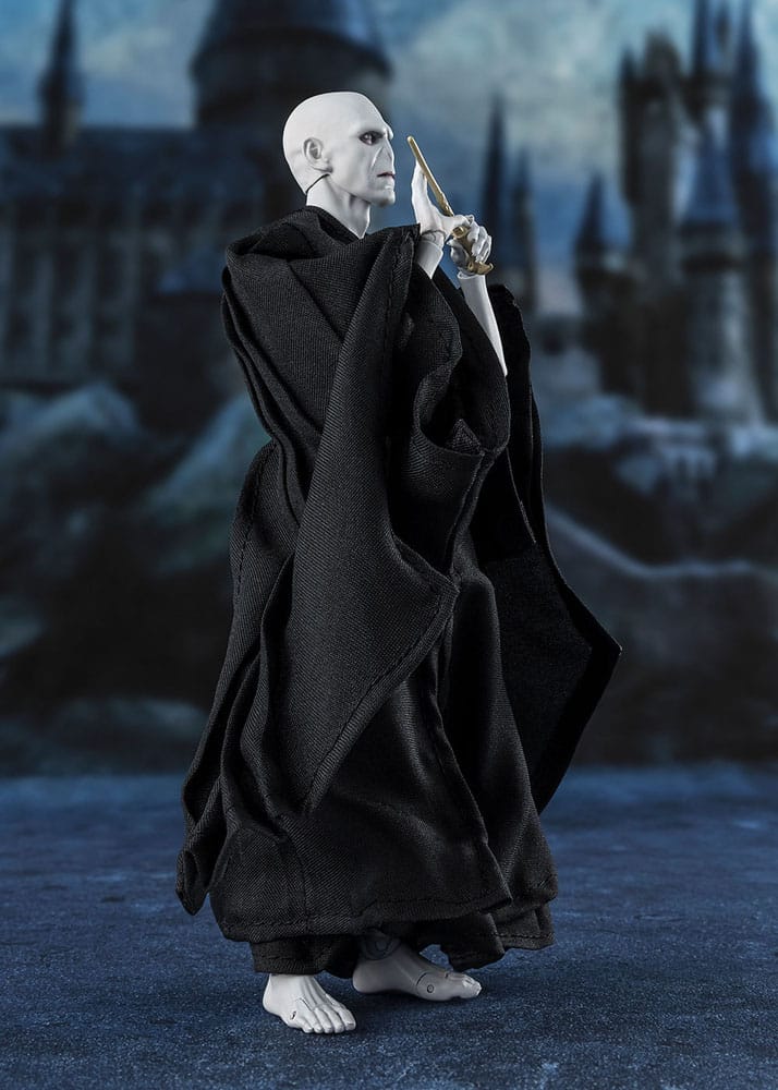 Harry Potter and the Goblet of Fire S.H. Figuarts Action Figure Lord Voldemort 15 cm - MangaShop.ro