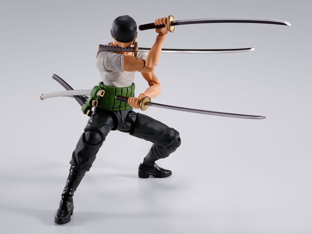 One Piece S.H.Figuarts Action Figure Roronoa Zoro Romance Dawn Ver. 15 cm - MangaShop.ro