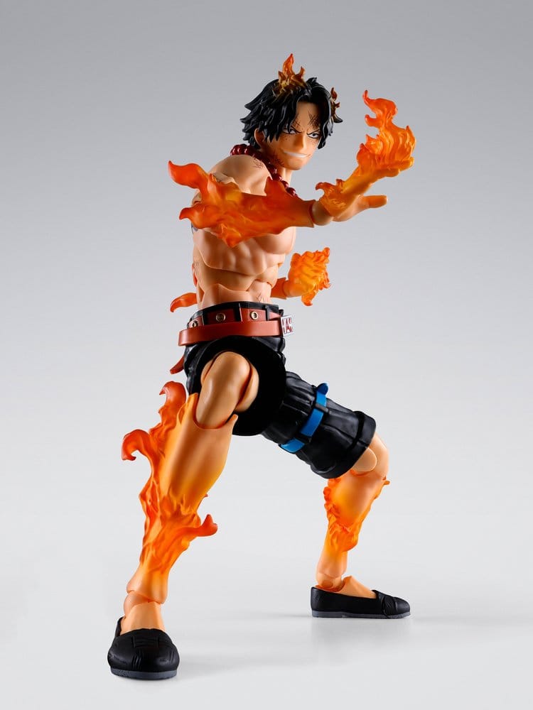 One Piece S.H. Figuarts Action Figure Portgas D. Ace -Marineford- 16 cm - MangaShop.ro