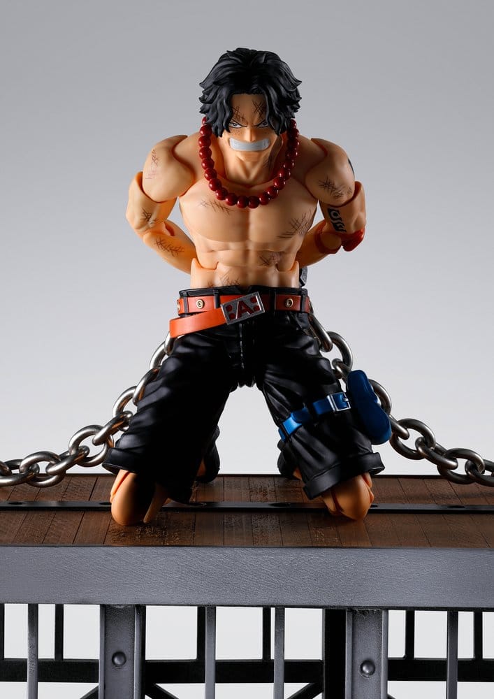 One Piece S.H. Figuarts Action Figure Portgas D. Ace -Marineford- 16 cm - MangaShop.ro