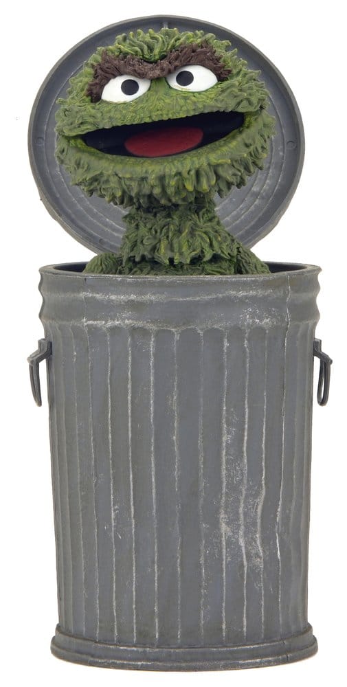 Sesame Street Ultimate Action Figure Oscar the Grouch 18 cm - MangaShop.ro