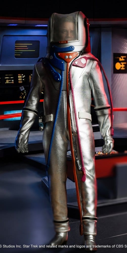 Star Trek: The Original Series Action Figure 1/6 Captain James T. Kirk (in Environmental Suit) 29 cm - MangaShop.ro