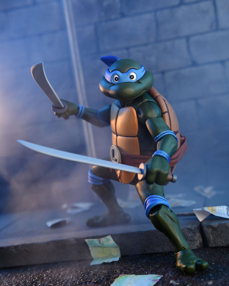 Teenage Mutant Ninja Turtles (Cartoon) Action Figure Ultimate Leonardo VHS 18 cm - MangaShop.ro