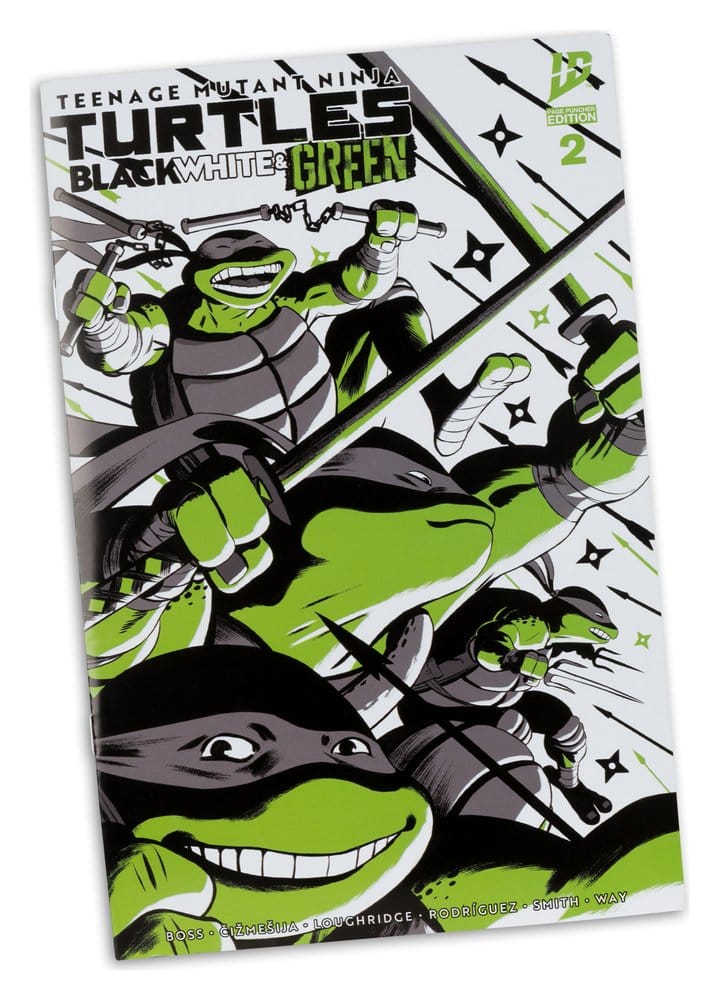 Teenage Mutant Ninja Turtles Page Punchers Action Figure Michelangelo (Black White & Green) (Red Platinum Edition) 13 cm - MangaShop.ro