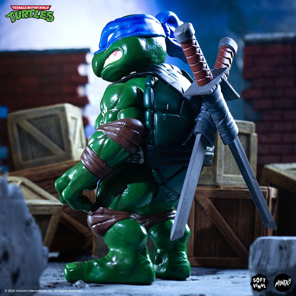 Teenage Mutant Ninja Turtles Soft Vinyl Figure Leonardo 25 cm - MangaShop.ro