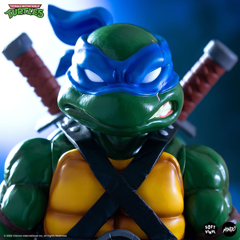 Teenage Mutant Ninja Turtles Soft Vinyl Figure Leonardo 25 cm - MangaShop.ro