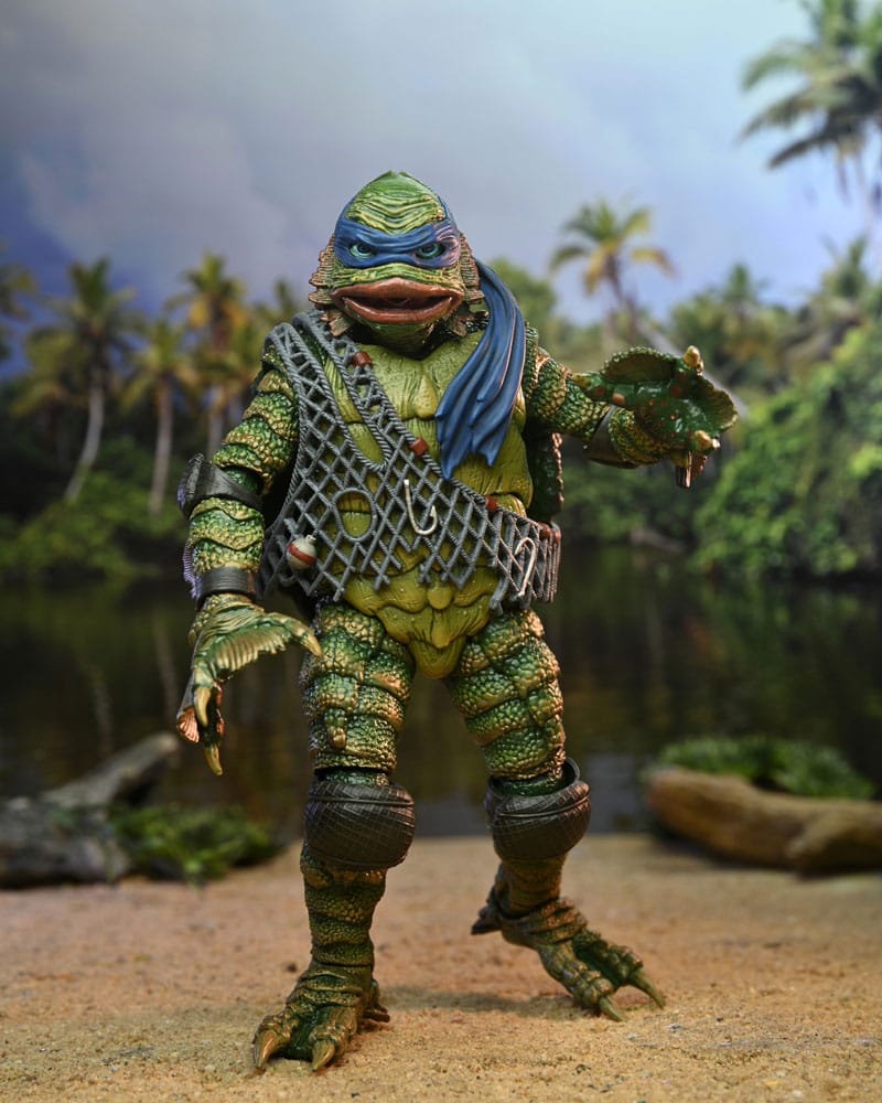Universal Monsters x Teenage Mutant Ninja Turtles Scale Action Figure Leonardo as the Creature 18 cm - MangaShop.ro