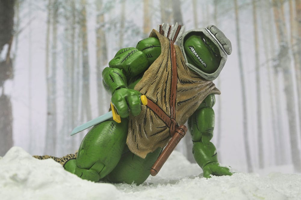 Teenage Mutant Ninja Turtles Action Figure Hunter Leo 18 cm - MangaShop.ro