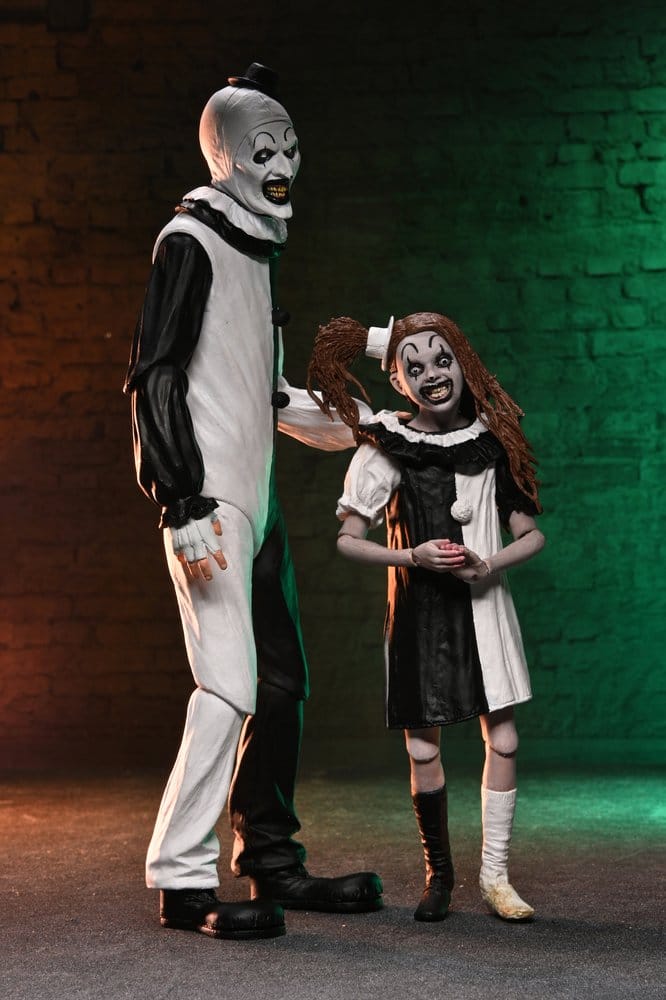 Terrifier 2 2-Pack Action Figures Ultimate Art the Clown & Little Pale Girl 18 cm - MangaShop.ro