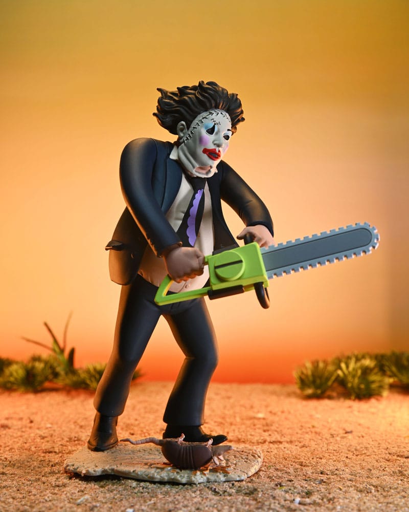 Texas Chainsaw Massacre Toony Terrors Action Figure 50th Anniversary Pretty Woman Leatherface 15 cm - MangaShop.ro