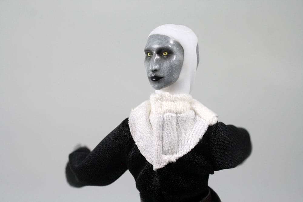 The Nun Action Figure Valak 20 cm - MangaShop.ro