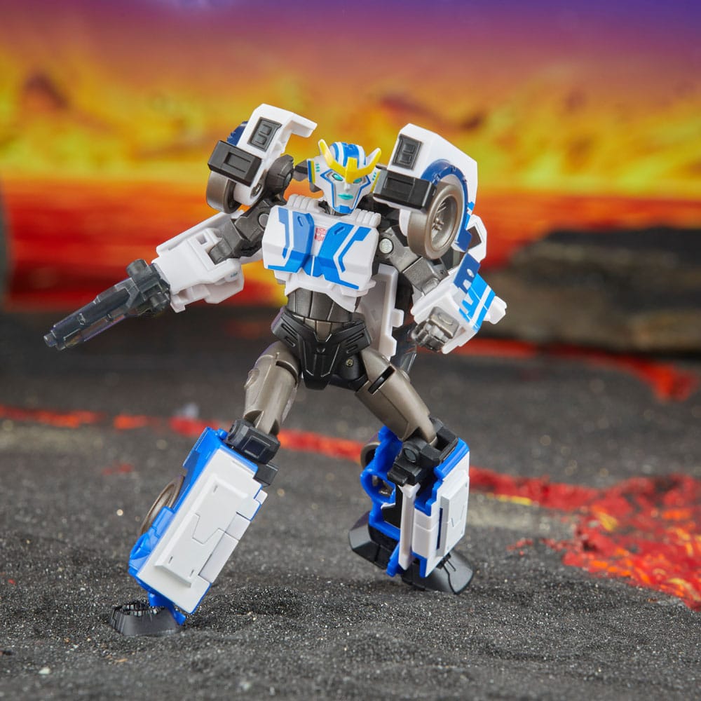 Transformers Generations Legacy United Deluxe Class Action Figure Robots in Disguise 2015 Universe Strongarm 14 cm - MangaShop.ro