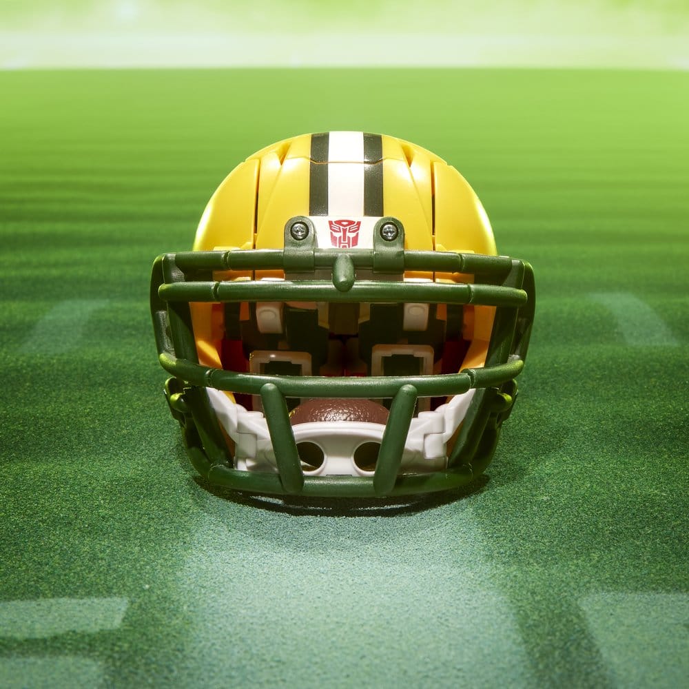 Transformers x NFL Action Figure Green Bay Packers: Tundra Prime 14 cm - MangaShop.ro
