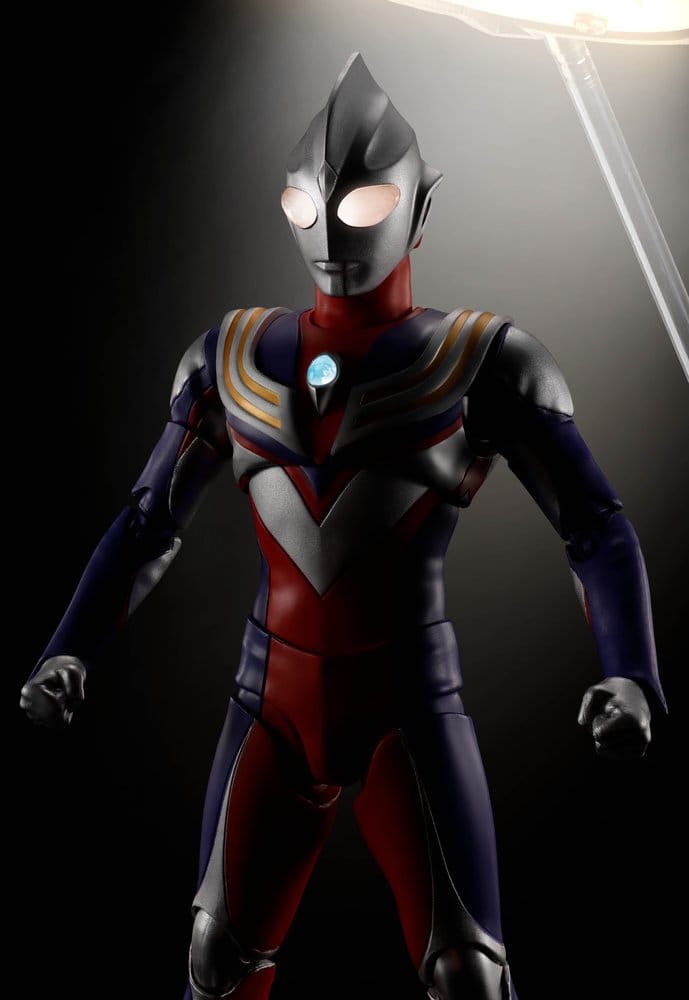 Ultraman Series S.H.Figuarts Shinkocchou Seihou Action Figure Ultraman Tiga Multi Type 30th Anniversary Edition 15 cm - MangaShop.ro