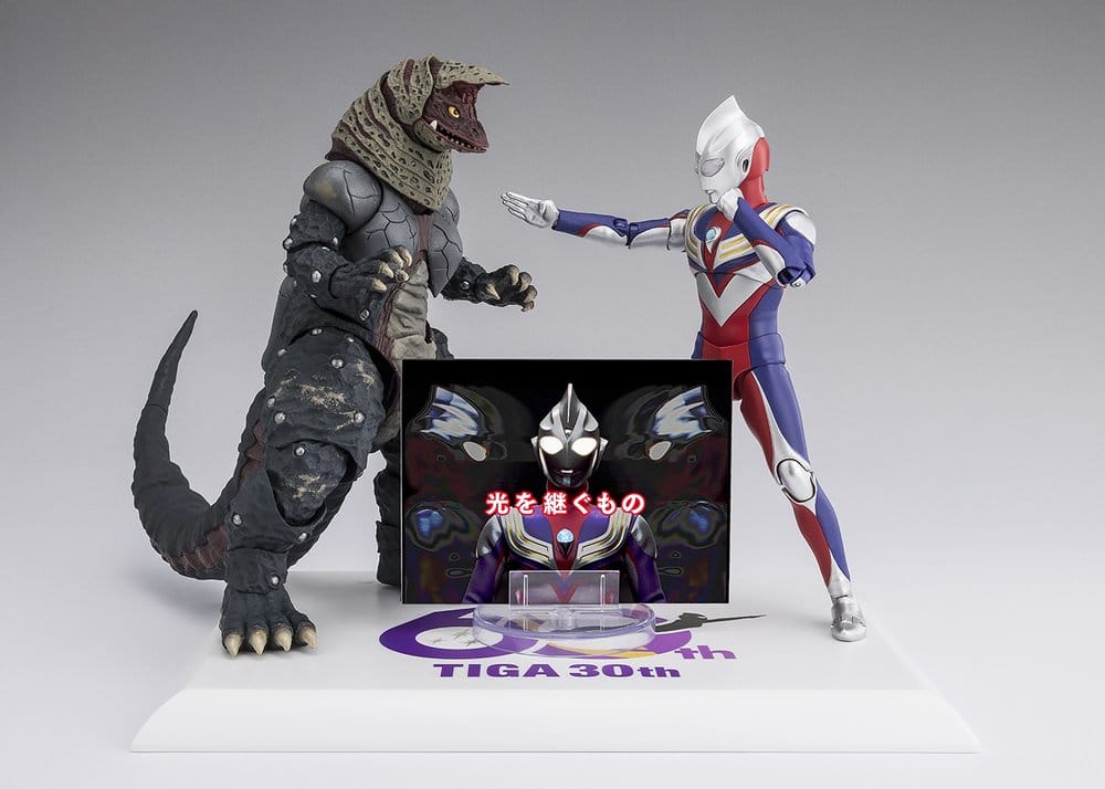 Ultraman Series S.H.Figuarts Shinkocchou Seihou Action Figure Golza 30th Anniversary Edition 15 cm - MangaShop.ro