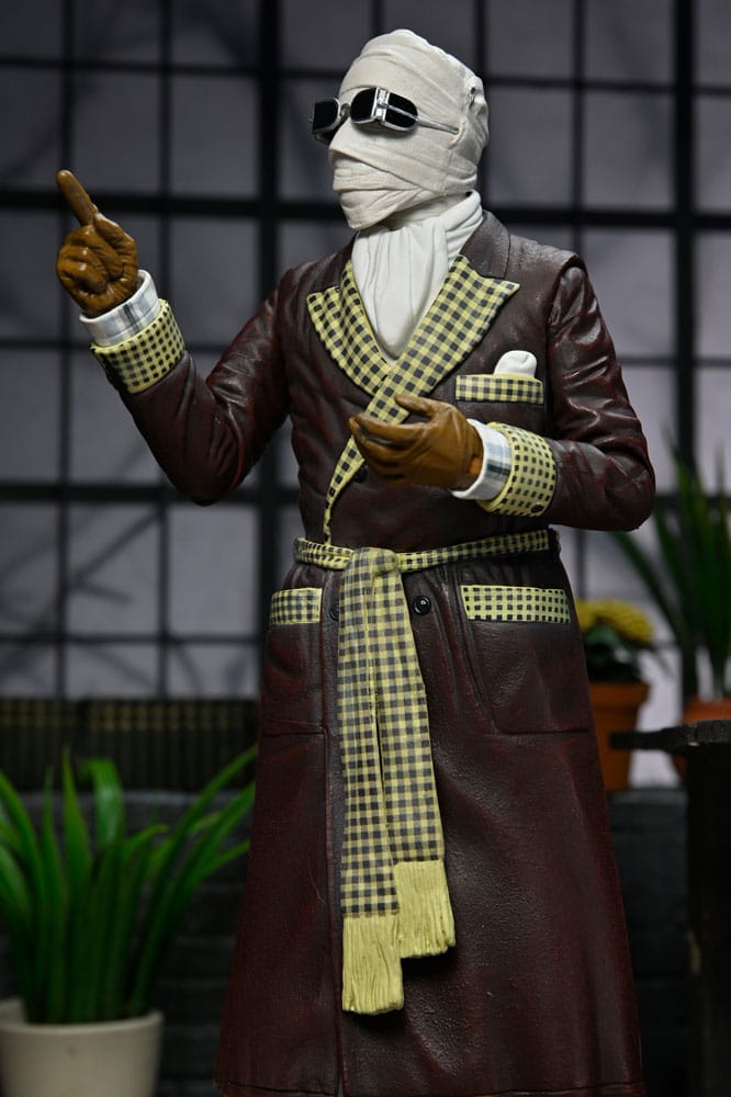 Universal Monsters Action Figure Ultimate Invisible Man (Kemp House) (Color) 18 cm - MangaShop.ro
