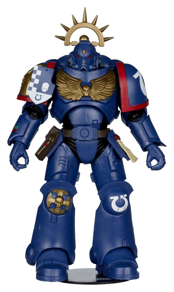 Warhammer 40,000 Total War Action Figure 3rd Company Lieutenant (Ultramarines) 18 cm - MangaShop.ro