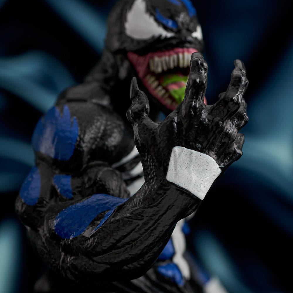 Marvel Comics Bust 1/6 Venom Blue Version DST Web Exclusive 15 cm - MangaShop.ro
