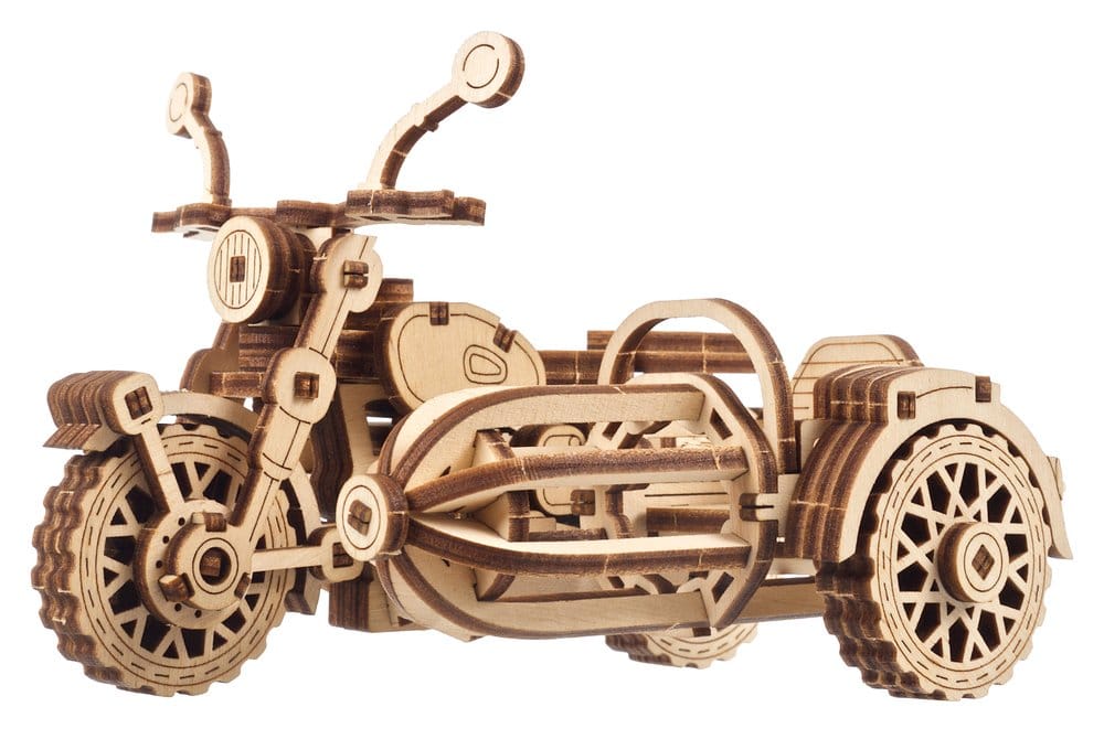 Harry Potter Wooden Model Kit Hagrid's Flying Motorbike - MangaShop.ro