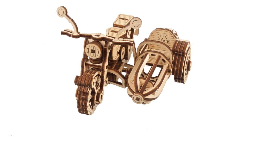 Harry Potter Wooden Model Kit Hagrid's Flying Motorbike - MangaShop.ro