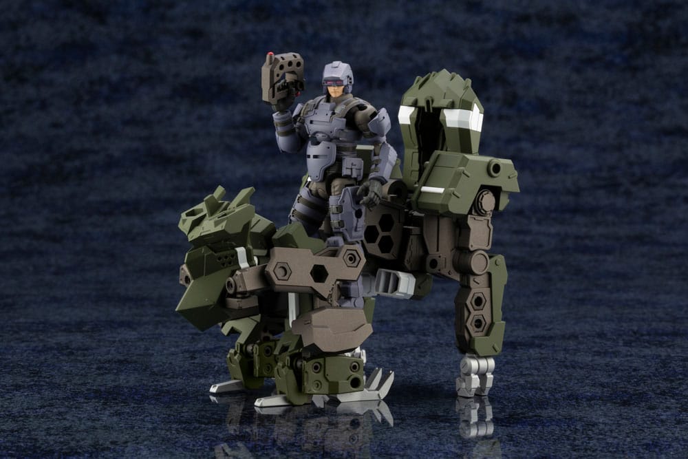 Hexa Gear Plastic Model Kit 1/24 Definition Armor Blazeboar 13 cm - MangaShop.ro