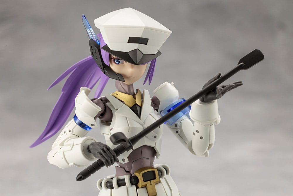 Megalomaria Unlimited Universe Plastic Model Kit Vanguard Leader 16 cm - MangaShop.ro