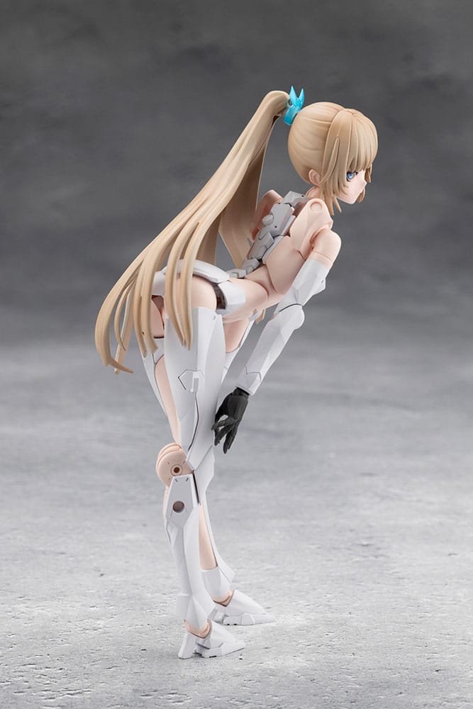 Megalomaria Unlimited Universe Plastic Model Kit Emulator 16 cm - MangaShop.ro