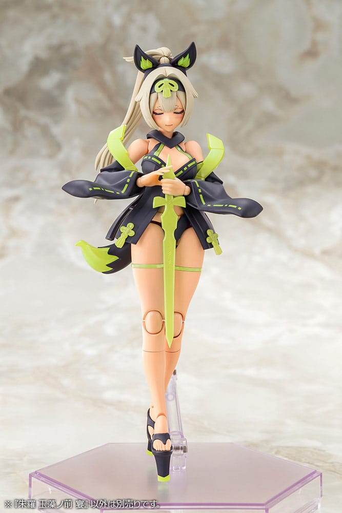 Megami Device Plastic Model Kit 1/1 Asra Tamamonomae Utage 14 cm - MangaShop.ro