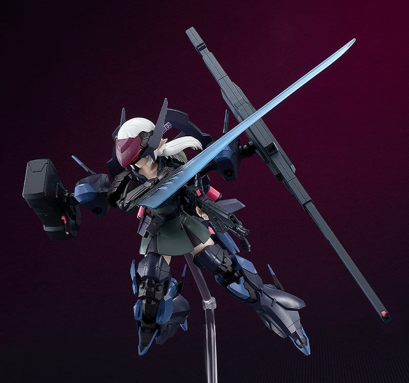 Dolls Nest Plamatea Plastic Model Kit Armored Soldier of Unknown Affiliation 17 cm - MangaShop.ro