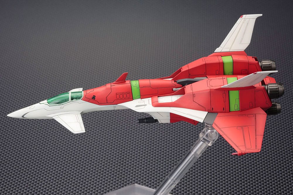 Dodonpachi Dai-ou-jou Plastic Model Kit 1/144 Dondonpati Daioujou Type A 18 cm - MangaShop.ro