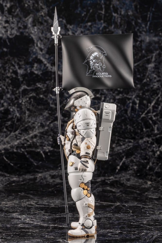 Kojima Productions Plastic Model Kit Ludens 19 cm - MangaShop.ro