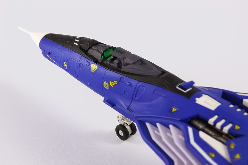 Raiden V Director's Cut Plastic Model Kit 1/100 FT-00004A Azuma 2P Color Ver. 18 cm - MangaShop.ro