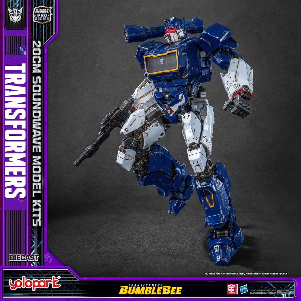 Transformers: Bumblebee AMK Pro Series Plastic Model Kit Soundwave (Oversea Version) 20 cm - MangaShop.ro