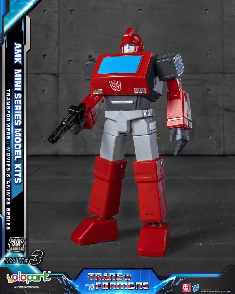 Transformers Generation One AMK Mini Series Plastic Model Kit Wave 3 Ironhide G1 11 cm - MangaShop.ro