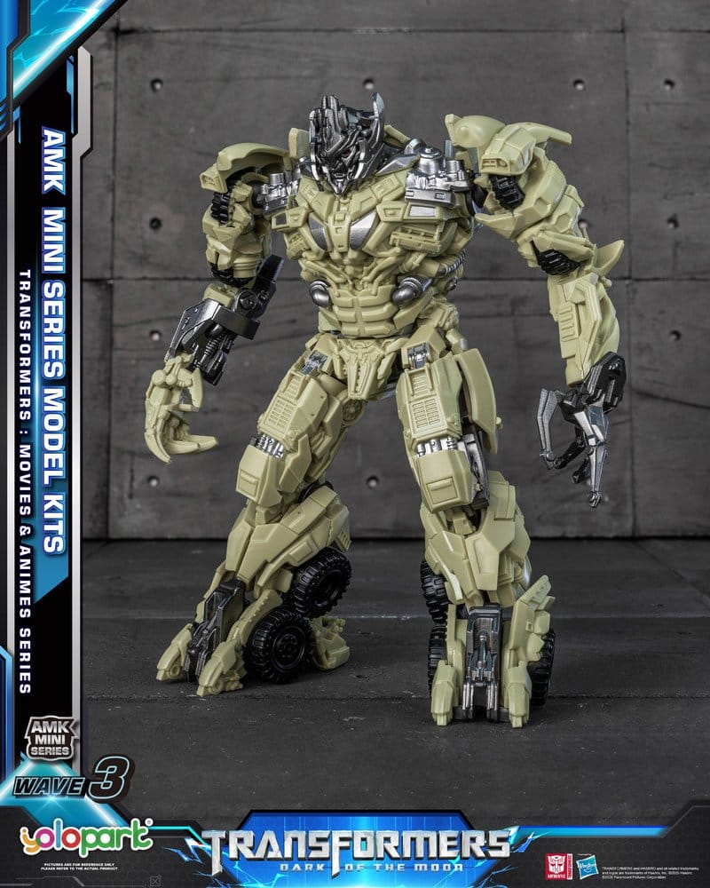 Transformers Generation One AMK Mini Series Plastic Model Kit Wave 3 Megatron TF 3 11 cm - MangaShop.ro