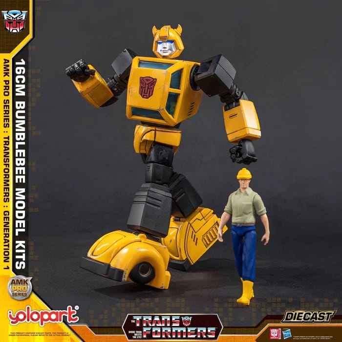 Transformers: Generation One AMK PRO Series Plastic Model Kit Bumblebee 16 cm - MangaShop.ro